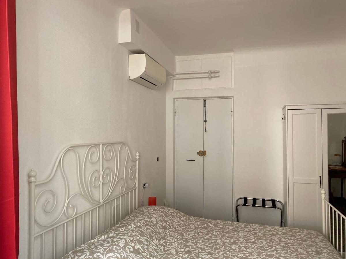 B&B Dormire Dai Grimaldi Janov Exteriér fotografie